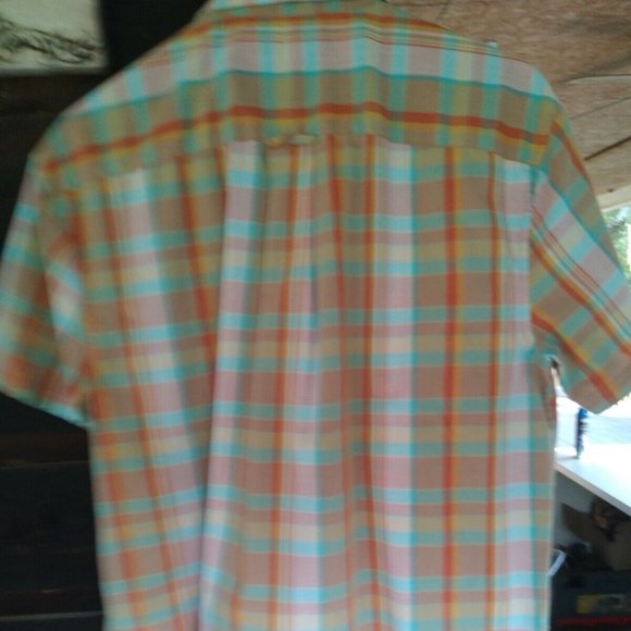 Men short sleeve size Large by Penguin multicolor 60 Cotton 40 poly - Picture 3 of 3